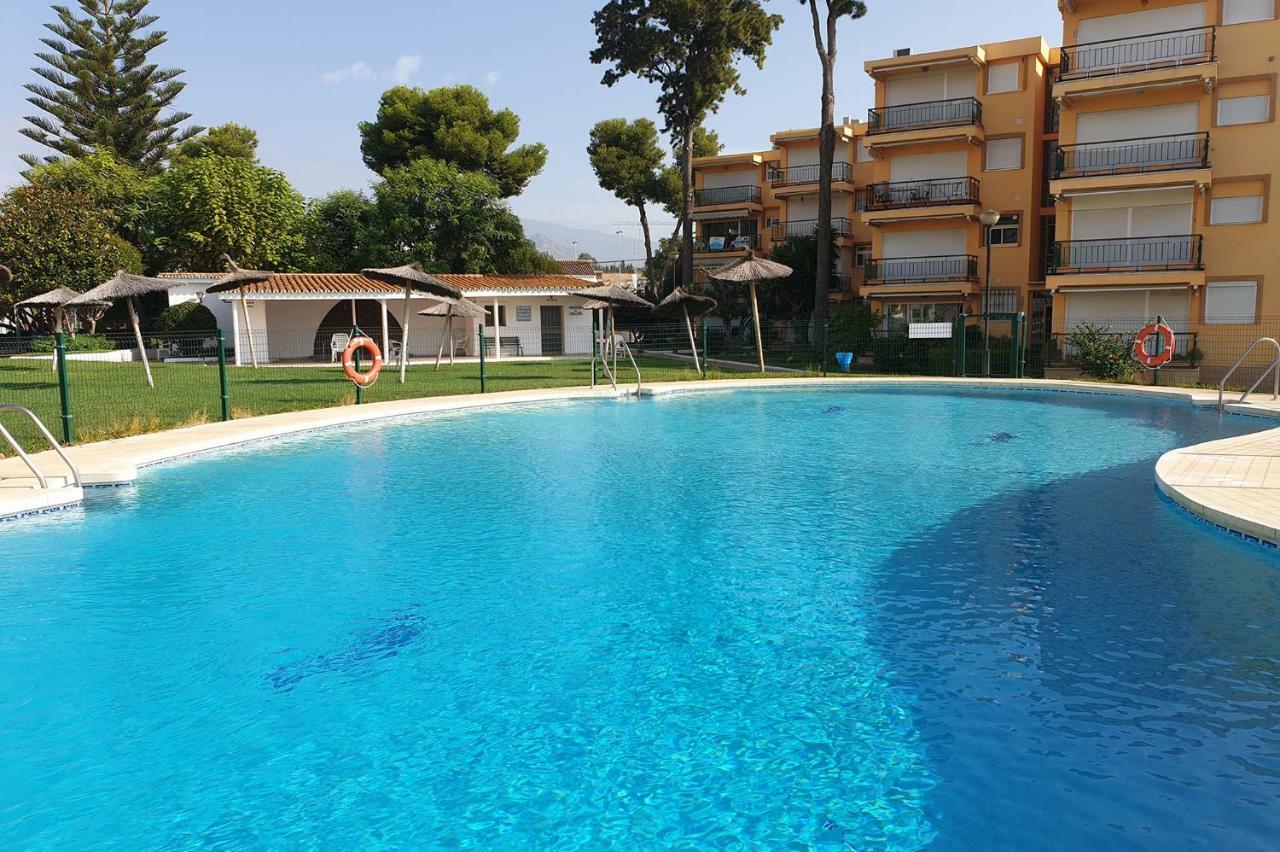 Апартаменты Playa Bella 2-1B Эстепона Экстерьер фото